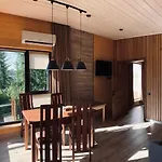 Ferienhaus Love's Mount Slawske