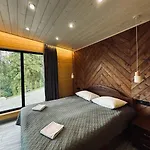 Love's Mount Holiday home *