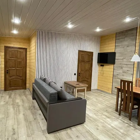 Love's Mount Holiday home *